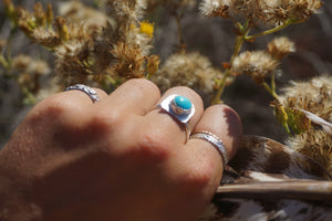 ‘Mini Feather Cut Ring #2 SIZE 8 // Sterling + Kingman Turquoise