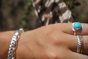 ‘Mini Feather Cut Ring #3 SIZE 5 // Sterling + Kingman Turquoise