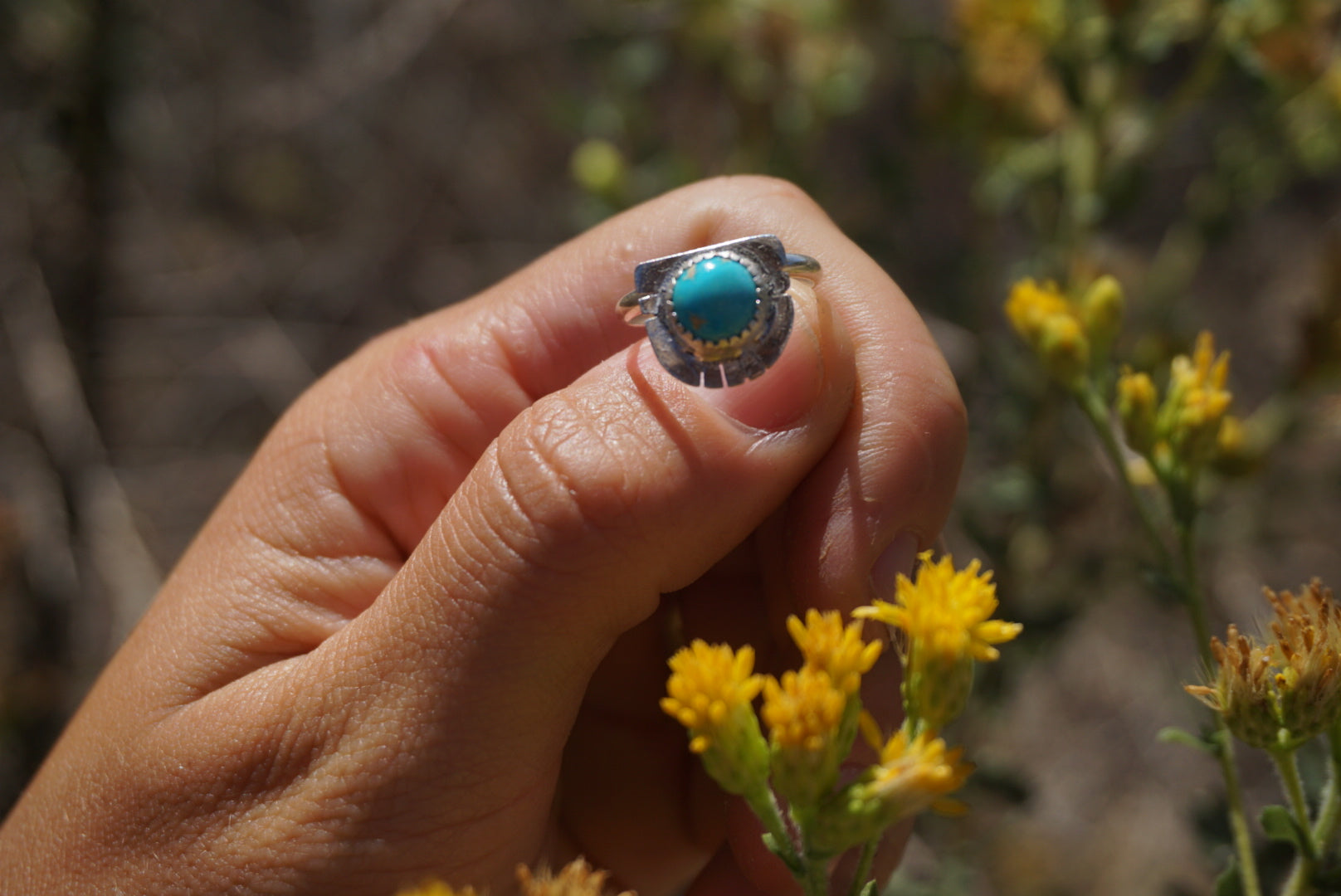 ‘Mini Feather Cut Ring #7 SIZE 5 // Sterling + Kingman Turquoise