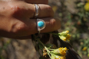 ‘Mini Feather Cut Ring #5 SIZE 11 // Sterling + Kingman Turquoise