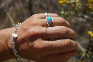 ‘Mini Feather Cut Ring #8 SIZE 6 // Sterling + Kingman Turquoise