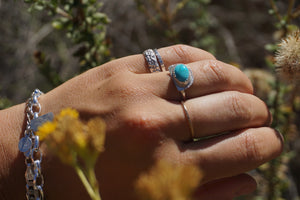 ‘Mini Feather Cut Ring #8 SIZE 6 // Sterling + Kingman Turquoise